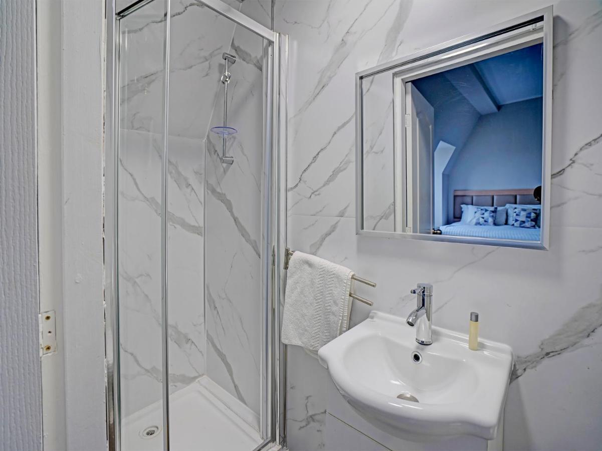 Weaste Hotel, West Manchester Солфорд Экстерьер фото